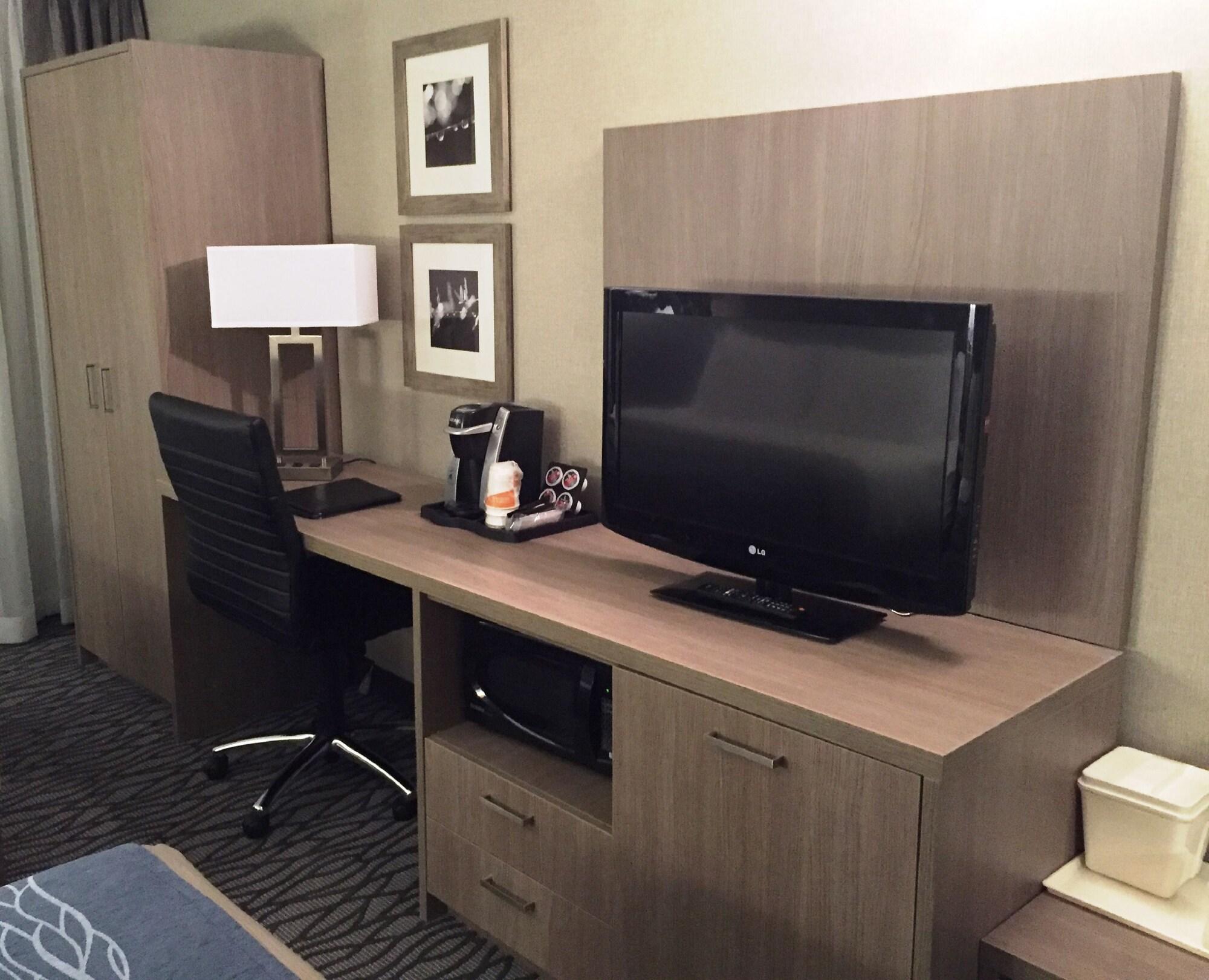 Comfort Inn Aeroport Dorval Zewnętrze zdjęcie