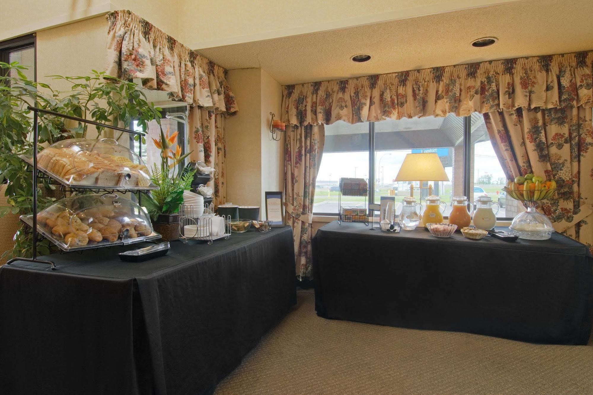 Comfort Inn Aeroport Dorval Restauracja zdjęcie